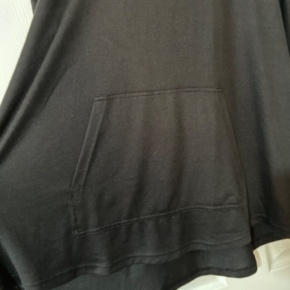 LuLaRoe Amber hoodie , NWT, 2x, Black - Picture 5 of 7
